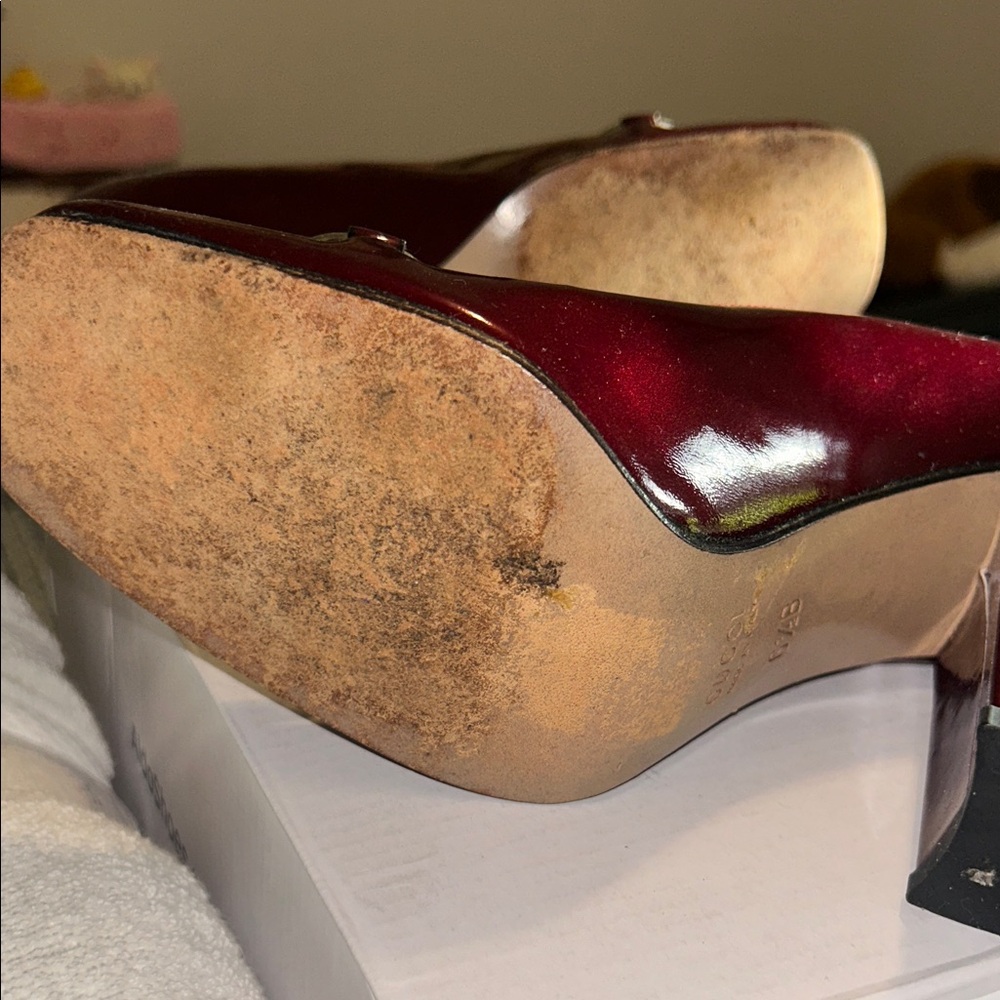Gucci Women's Shiny Red Heels with Silver Accents - Picture 4 of 4